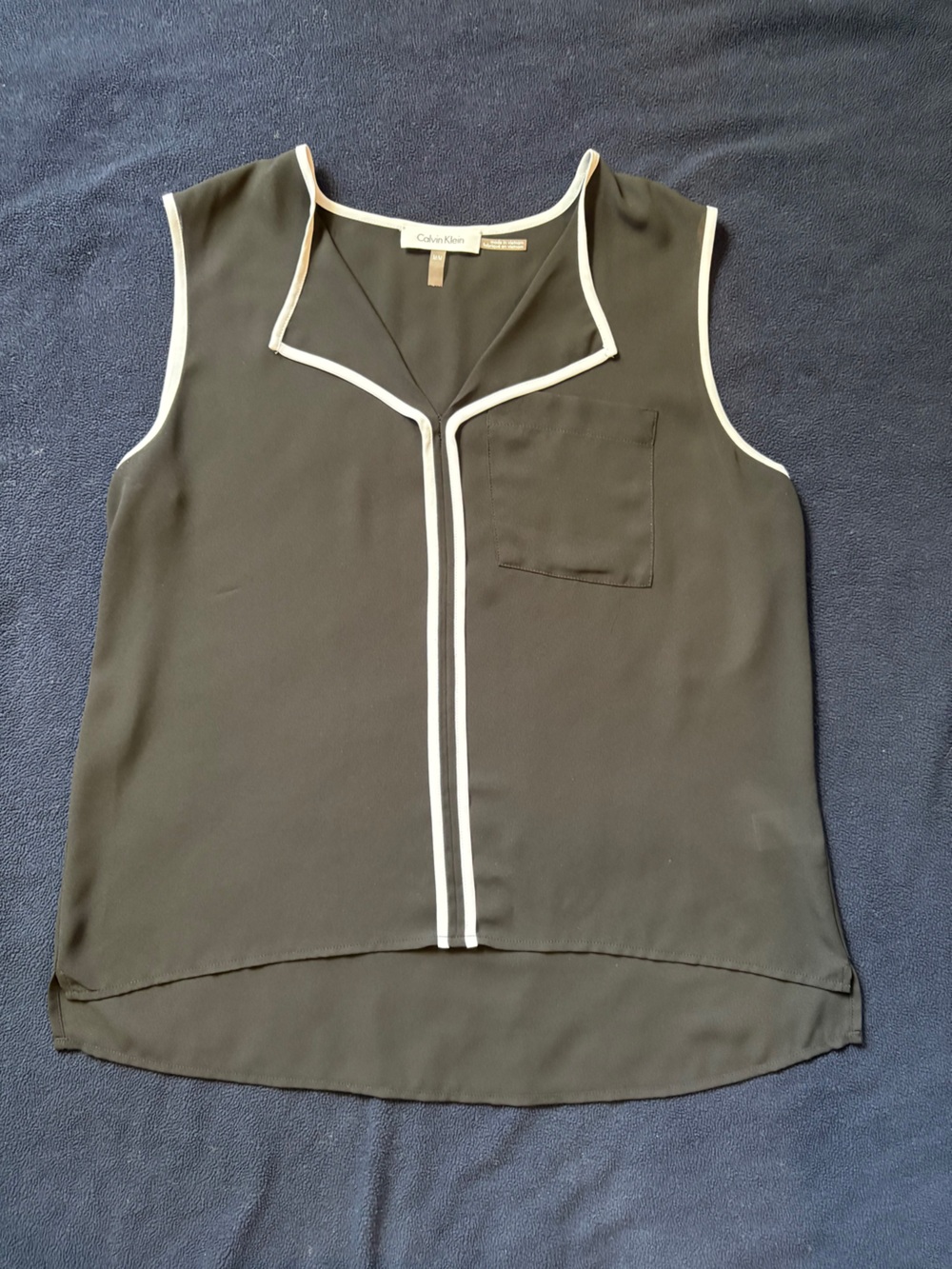 3 Ladies Work/Office Wear Tops Ricki’s and Calvin Klein - VGUC